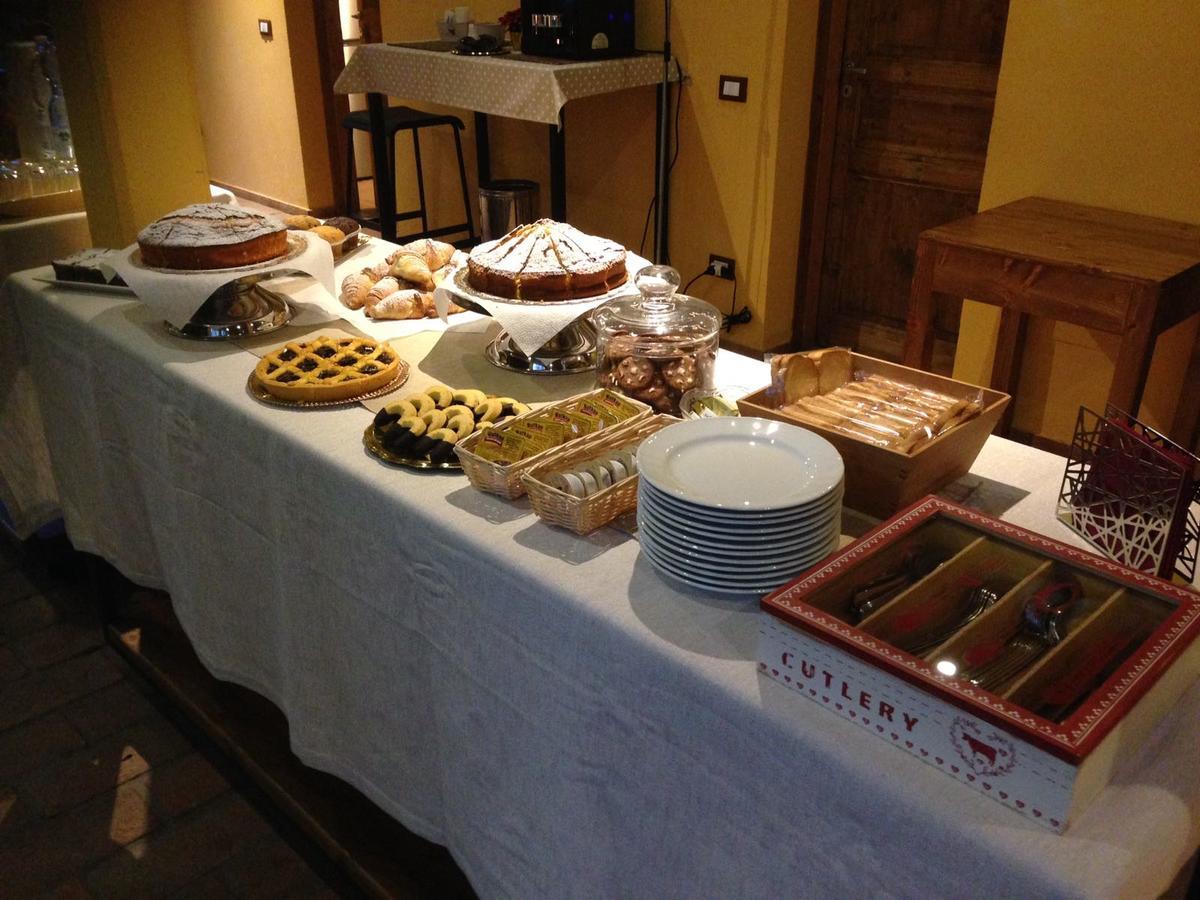Conte Pietro Room&Breakfast 费拉拉 外观 照片
